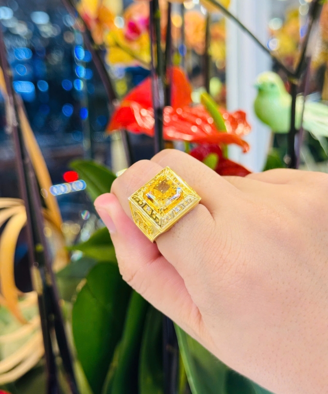 Nhẫn Nam Hột Nam Phi Vàng